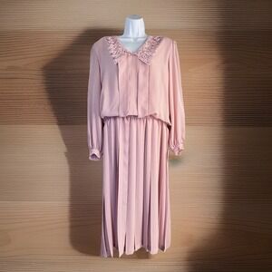Vintage Pink Shirt Dress 16 Pleated Crochet Bib Collar Office Siren Secretary